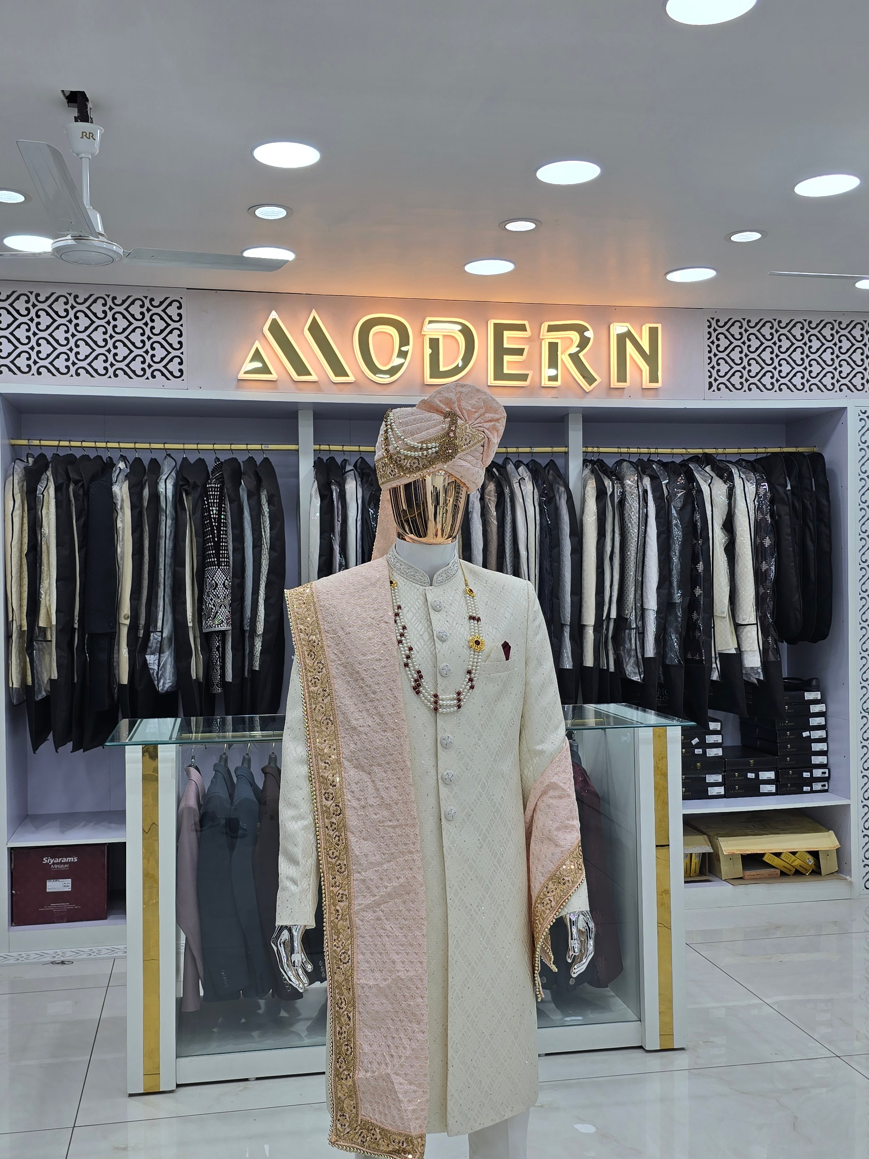 Men's royal groom's sherwani