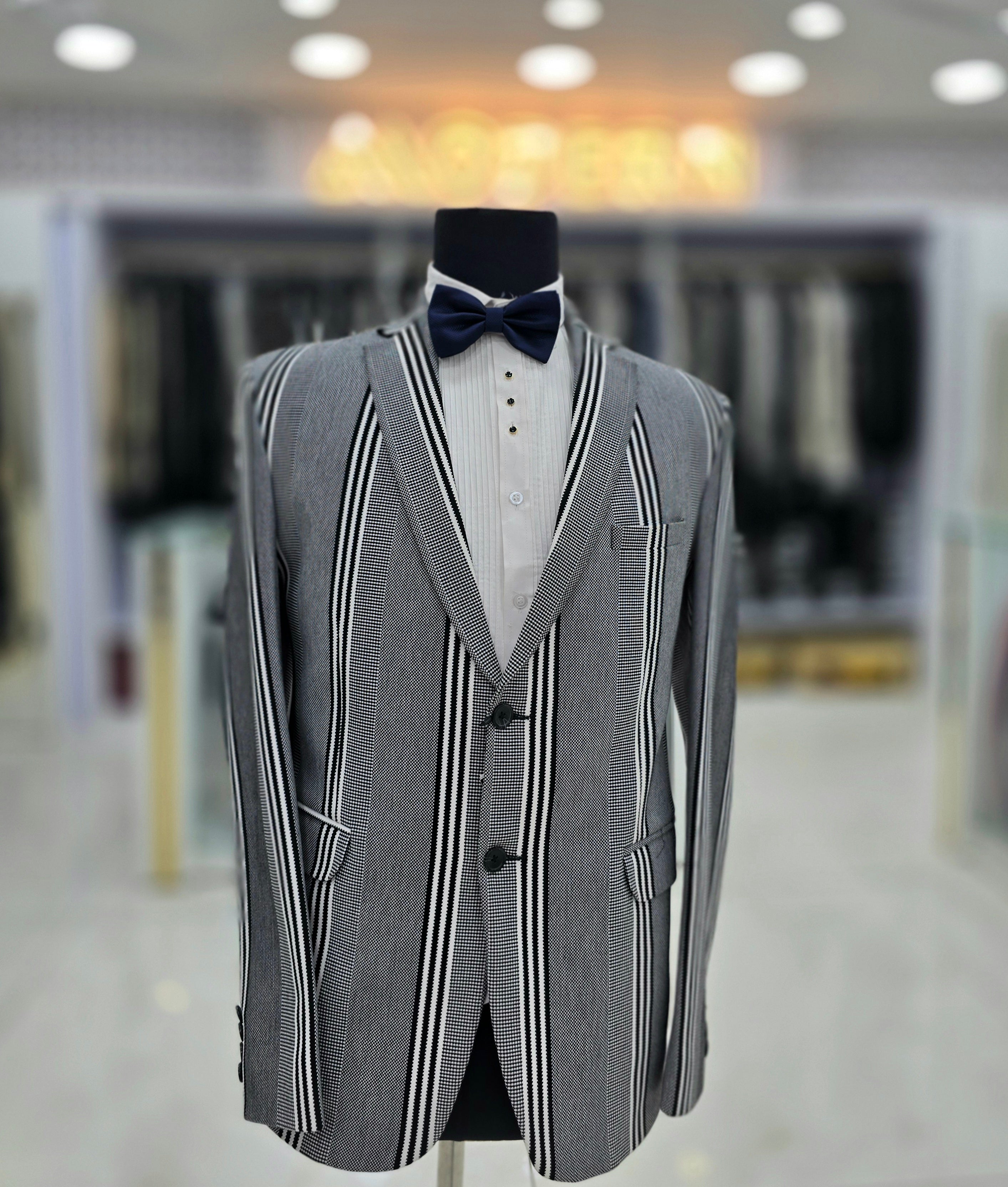 Zebra inspired grey coloured lining blazer