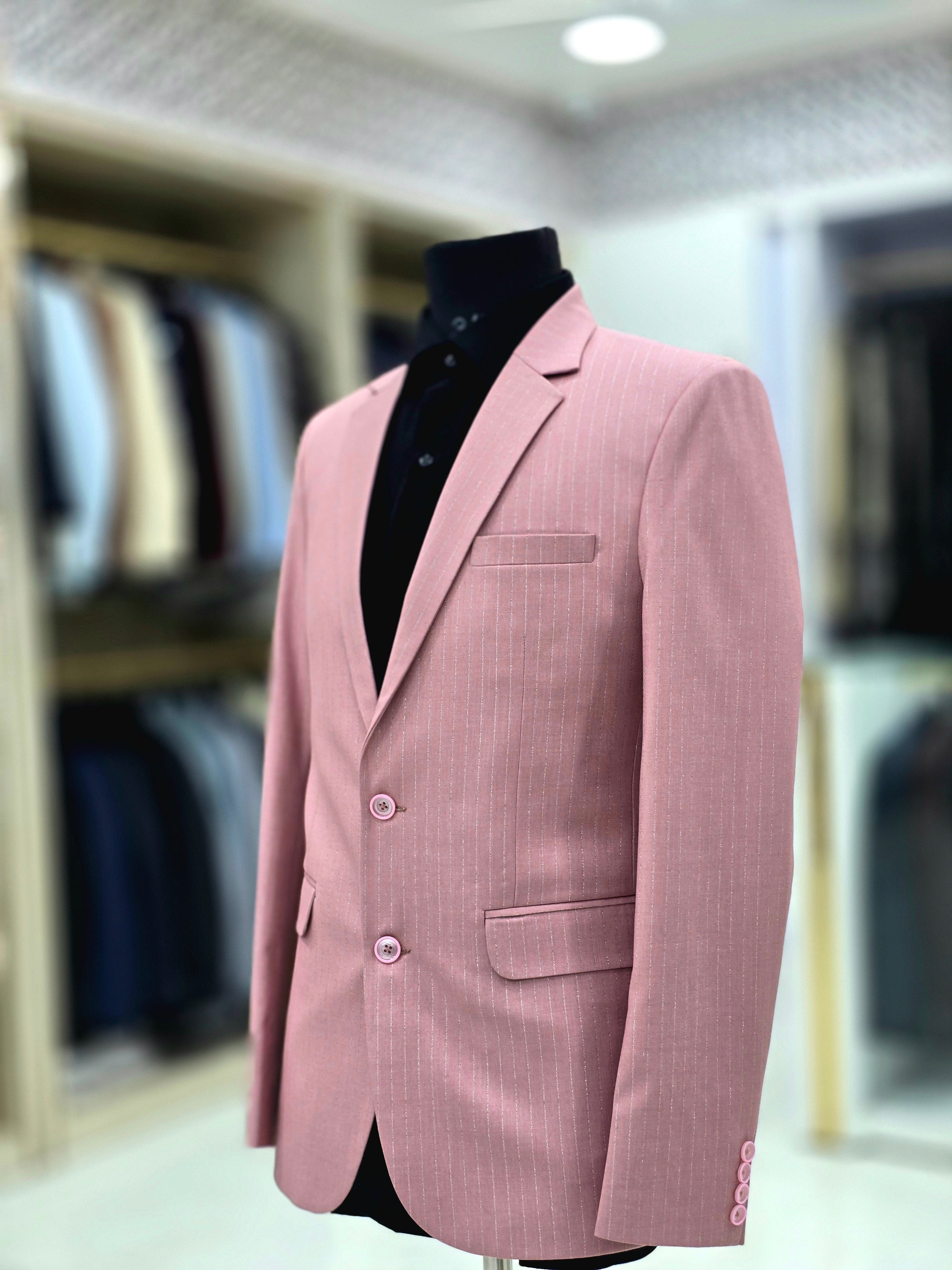 Elegant pink coloured lining blazer