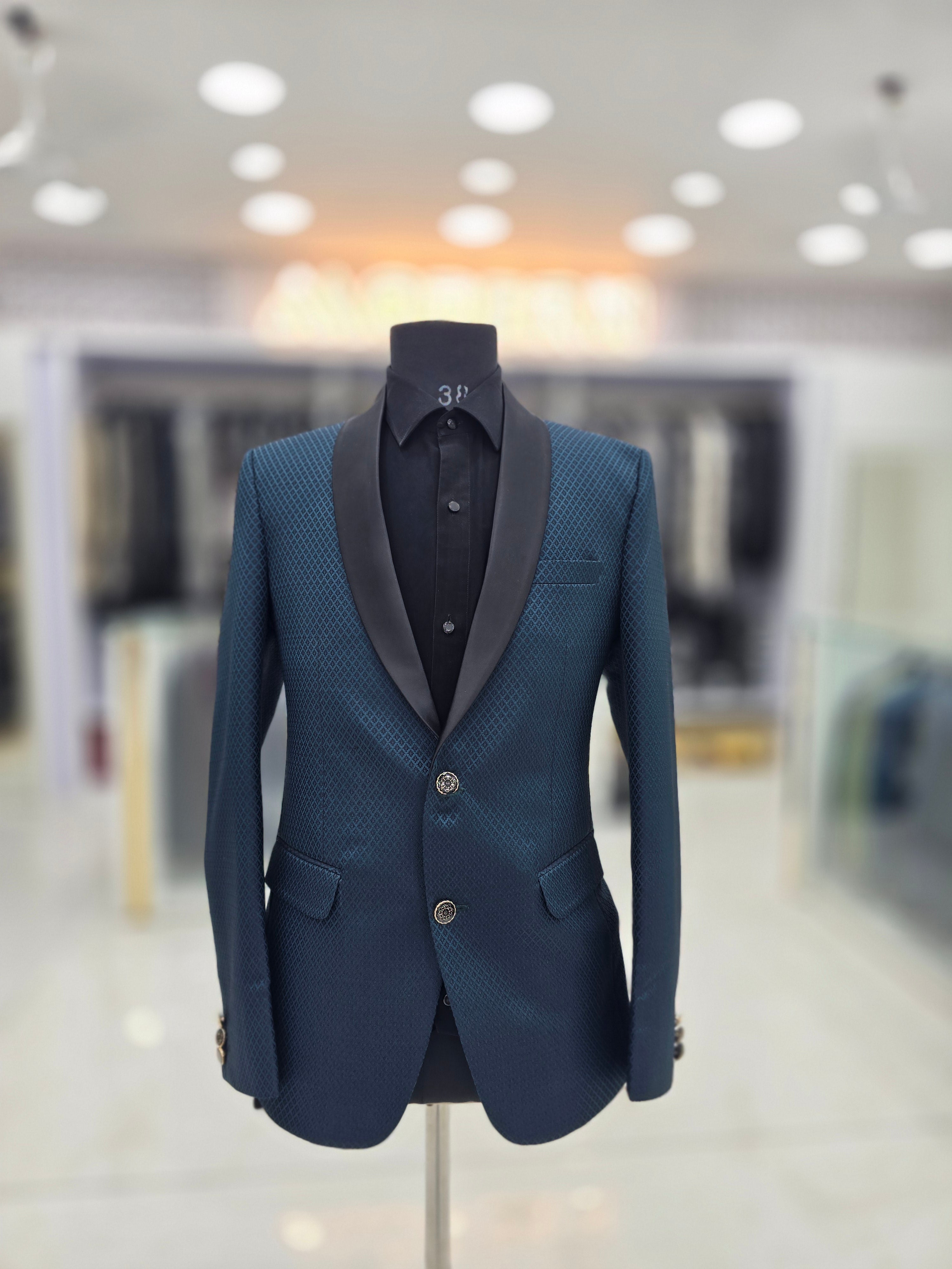 Elegant self design pattern blue Tuxedo blazer
